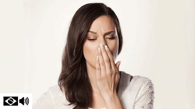 Descubra as causas do mau hálito e sua possível solução